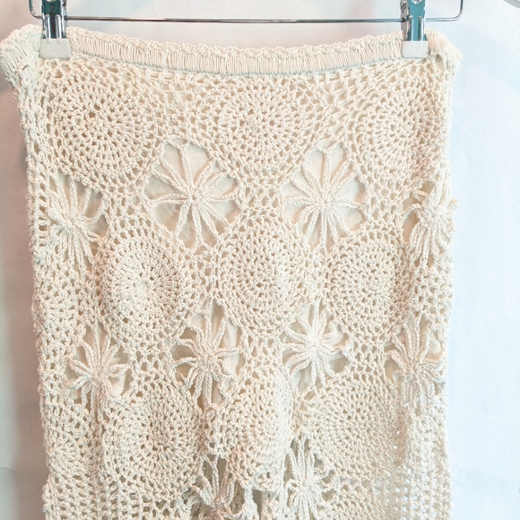 Free People Crochet white pants size M in EUC - Picture 11 of 13